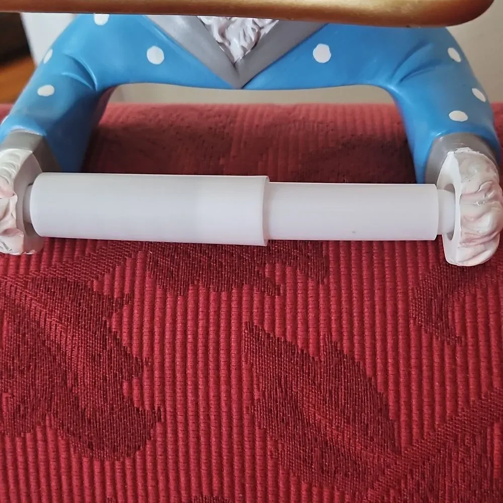 NWOT Ceramic Dog Toilet Paper Holder